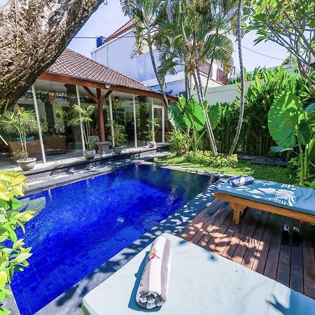 Villa Conor - Legian - Seminyak - 2 Bedroom 2 Bathroom Villa - Great Location Kültér fotó