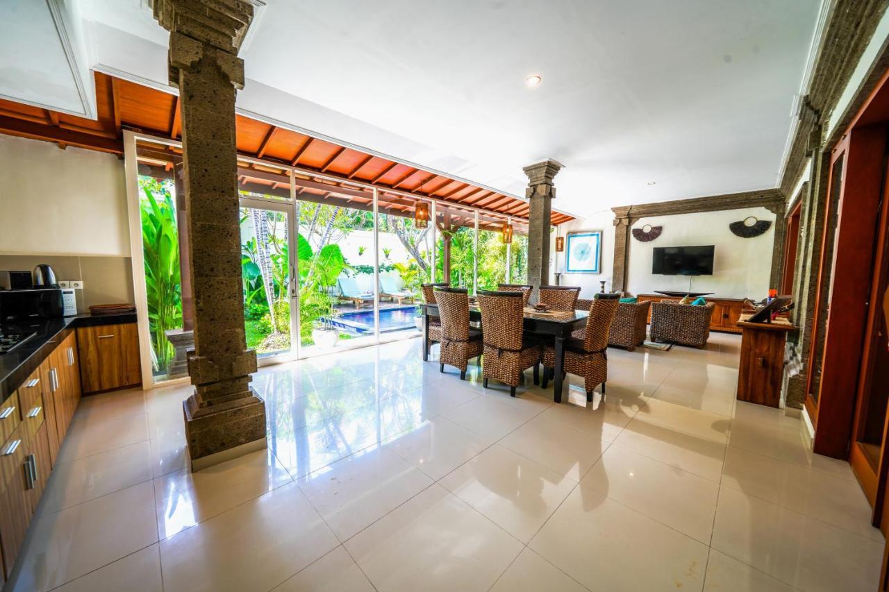 Villa Conor - Legian - Seminyak - 2 Bedroom 2 Bathroom Villa - Great Location Kültér fotó